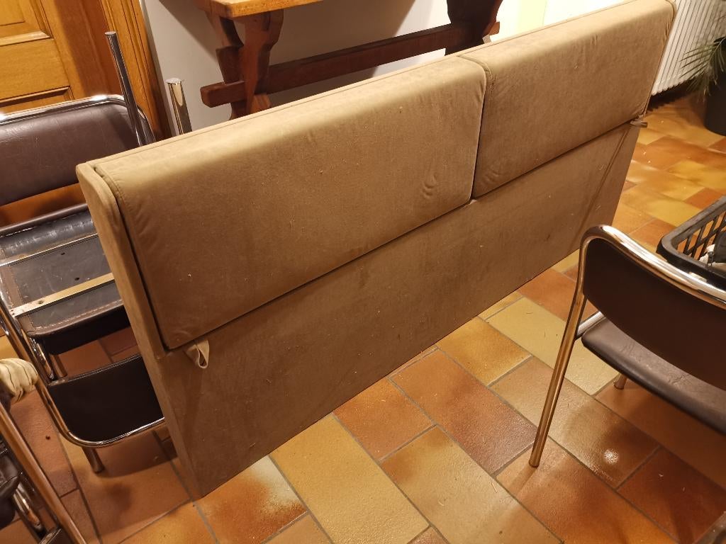 Comfortabel Gecapitonneerd Bedhoofd, Enlèvement, Comme neuf