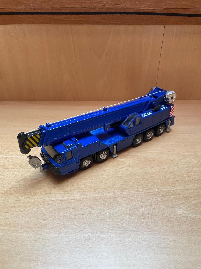 Maisto Kraanwagen in Metaal, Ophalen of Verzenden, Zo goed als nieuw