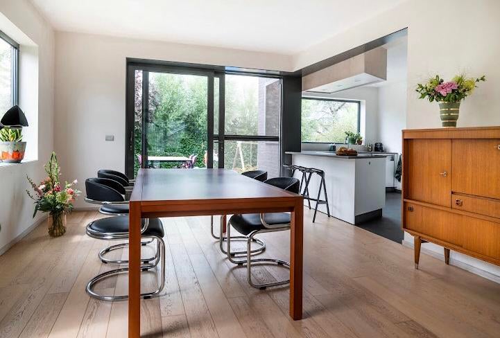 4 vintage stoelen 1958 zwart met inox onderstel, Enlèvement, Utilisé, Autres matériaux, Vintage retro