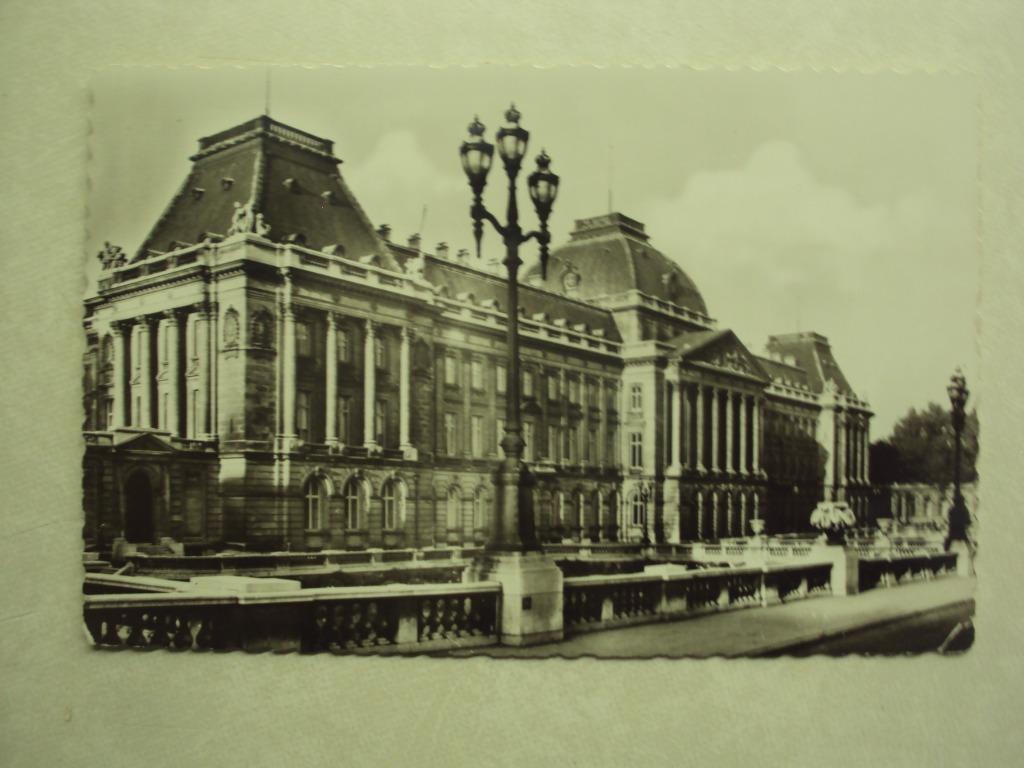 53578 - BRUXELLES - PALAIS ROYAL - ZIE 2 FOTO'S, Collections, Envoi