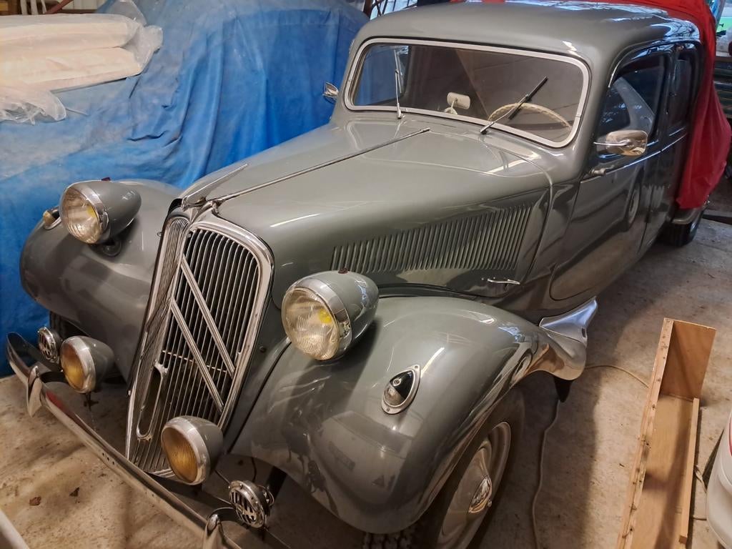 Citroën Traction Avant Commerciale – 1955 – Collection, Autos, Argent ou Gris, Achat, Citroën, Boîte manuelle
