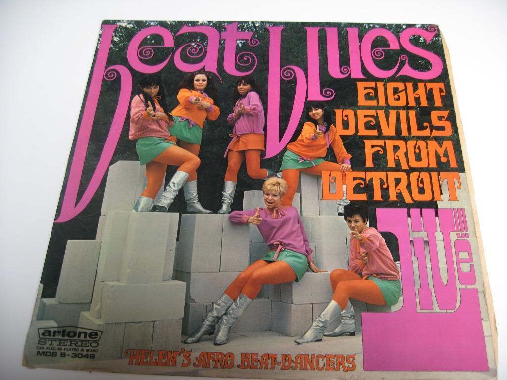 helen's afro beat dancers eight devil's from detroit live ma, Enlèvement ou Envoi, Utilisé, 12 pouces