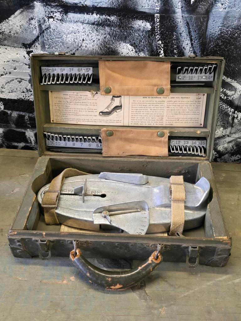 WWII US M1937 foot-measuring outfit, Verzamelen, Ophalen