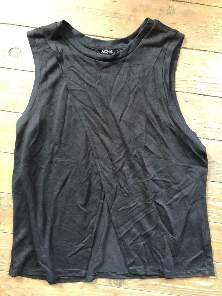 Monki top, Maat 38/40 (M), Zwart, Ophalen of Verzenden, Zo goed als nieuw