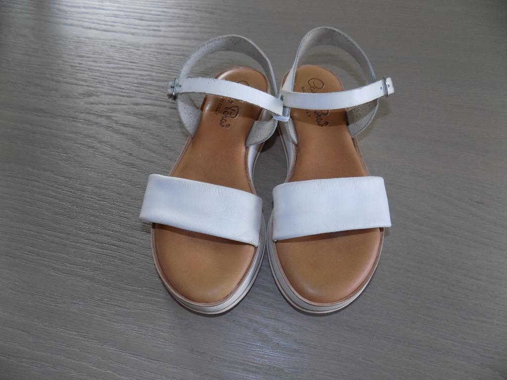 Belle paire de sandale enfant, Ophalen, Meisje, Schoenen, Carlo Pera