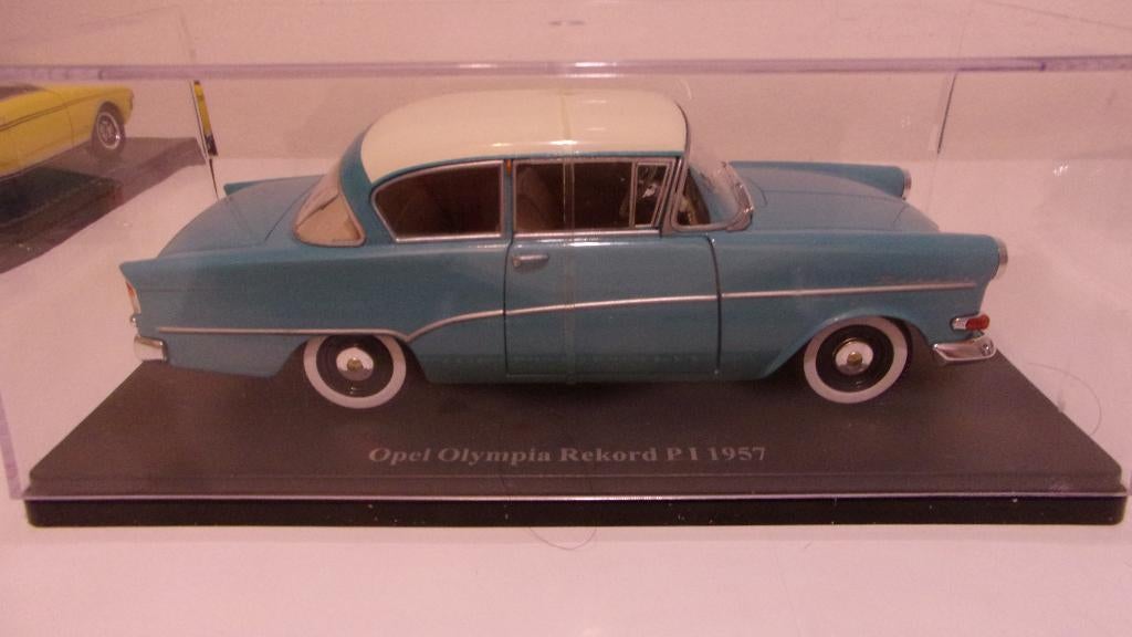 OPEL REKORD P1 1957 en VITRINE! 1/24 HACHETTE NEUVE., Ophalen of Verzenden, Nieuw, Auto, Overige merken