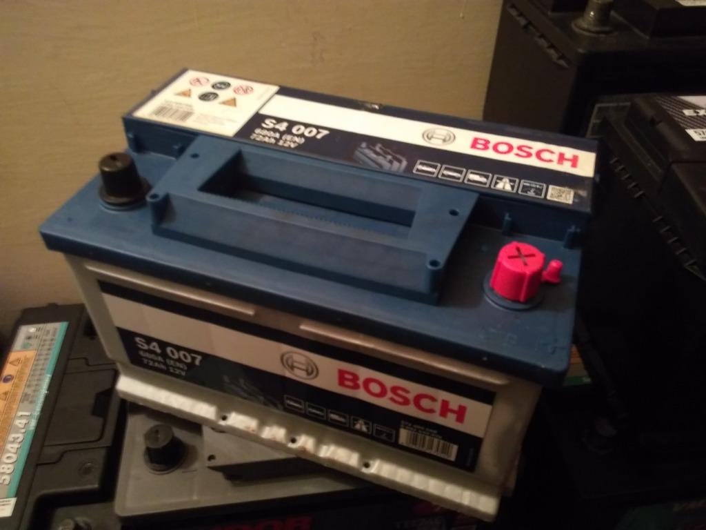 BOSCH 12V 60Ah accu, Auto-onderdelen, Ophalen, Gebruikt, BMW