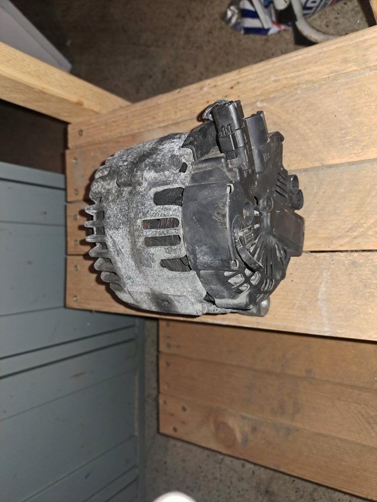 Alternator 1.4,1.6 en 2.0hdi motor Citroen,Peugeot&Fiat, Auto-onderdelen, Ophalen of Verzenden, Gebruikt, Citroën