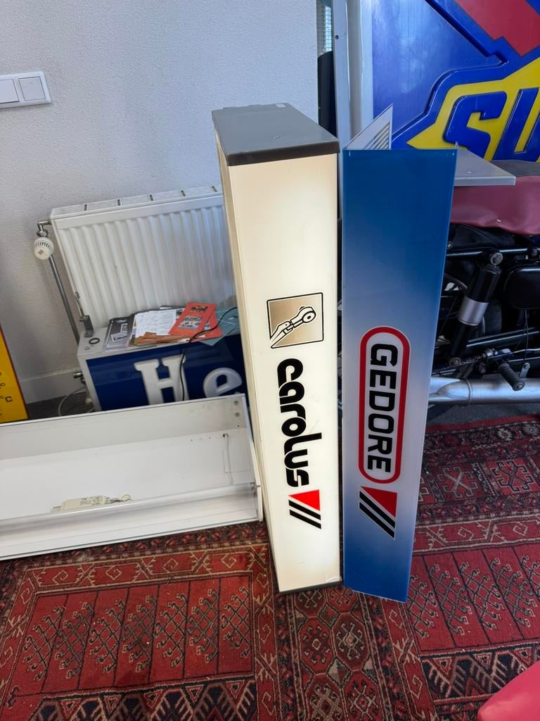 Gedore en Carolus reclame lichtbakken, Ophalen, Gebruikt, Lichtbak of (neon) lamp