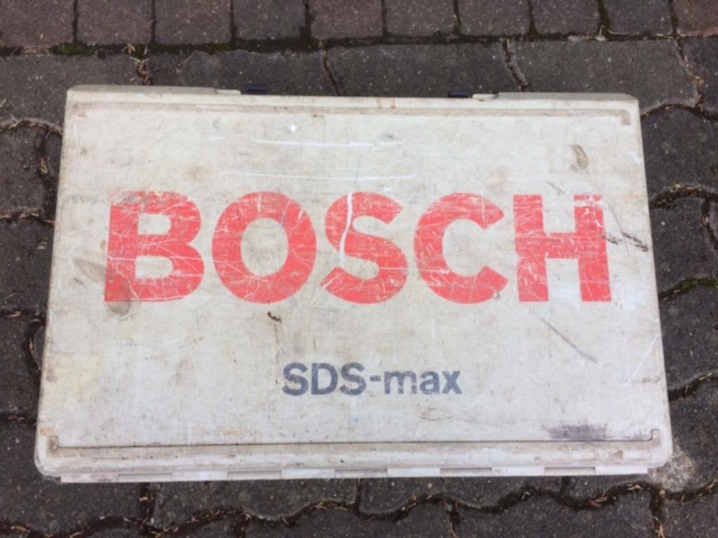 Coffre vide pour perforateur BOSCH, Bricolage & Construction, Enlèvement, Utilisé