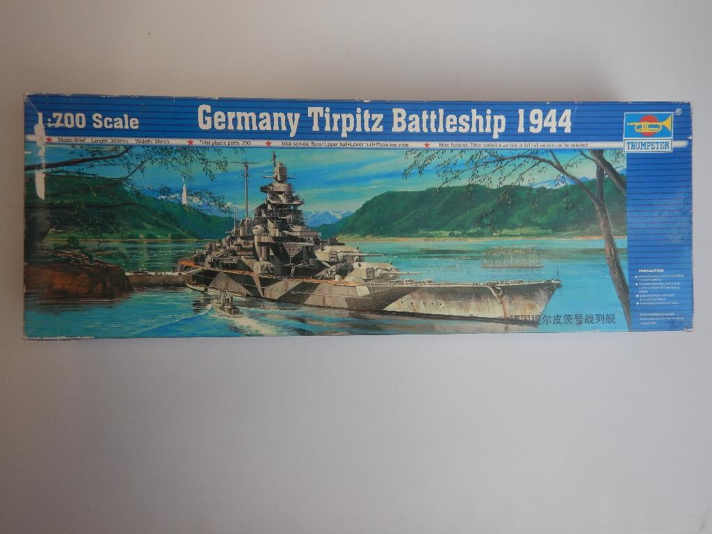 Trumpeter 1/700 Tirpitz, Hobby en Vrije tijd, Ophalen of Verzenden, Gebruikt, 1:200 of kleiner, Overige merken
