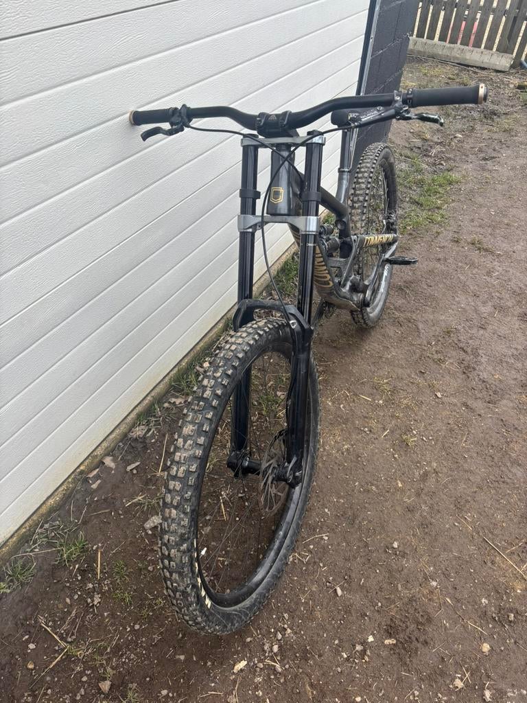 Dh commencal bike 2019, Vélos & Vélomoteurs, Autres marques, Enlèvement, Hommes, Utilisé
