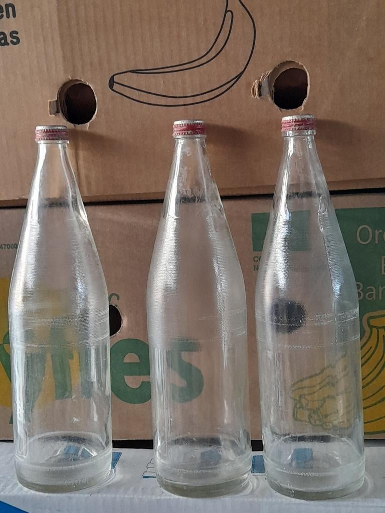 3 bouteilles Chaudfontaine bouchon rouge vis extérieur, Enlèvement ou Envoi, Utilisé, Autres types