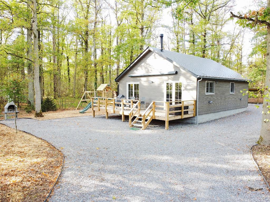 Nieuwe Chalet Maanlicht in de Belgische Ardennen te huur, Vakantie, Open haard, In bos, Landelijk, Chalet, Bungalow of Caravan