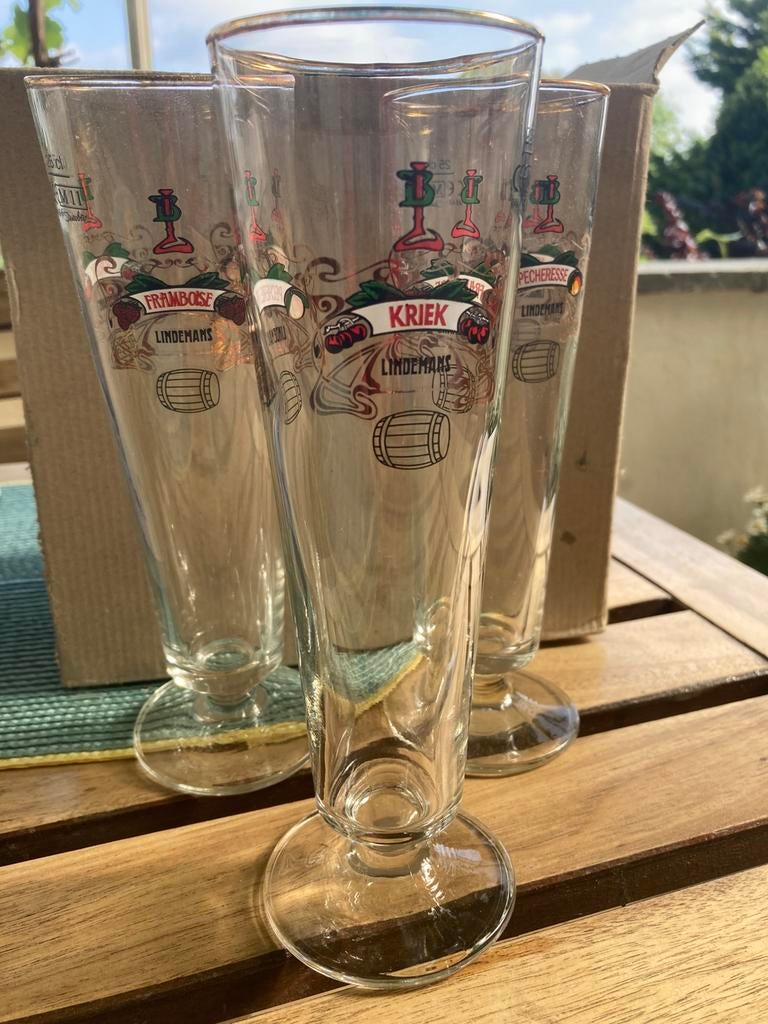 6 verres lindemans kriek framboise pecheresse neufs, Enlèvement, Comme neuf