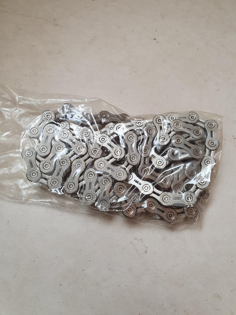 Nieuwe shimano 10 vit CN-5701 105 ultegra 112L fietsketting, Fietsen en Brommers, Ophalen of Verzenden, Nieuw, Derailleur of Ketting