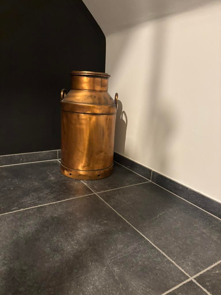 Koperen melkton, Ophalen