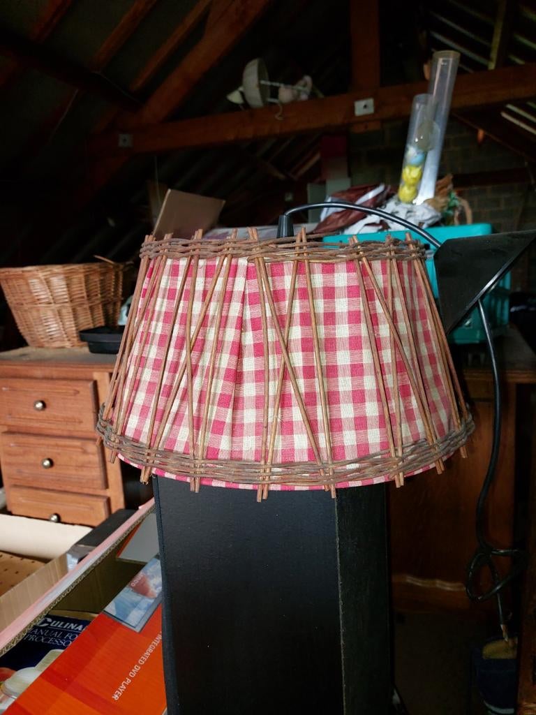 Lampenkap, Ophalen