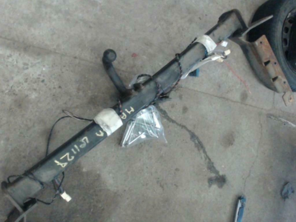 attache  remorque  mazda  mpv phase  1, Ophalen, Gebruikt, Achterklep, Voor