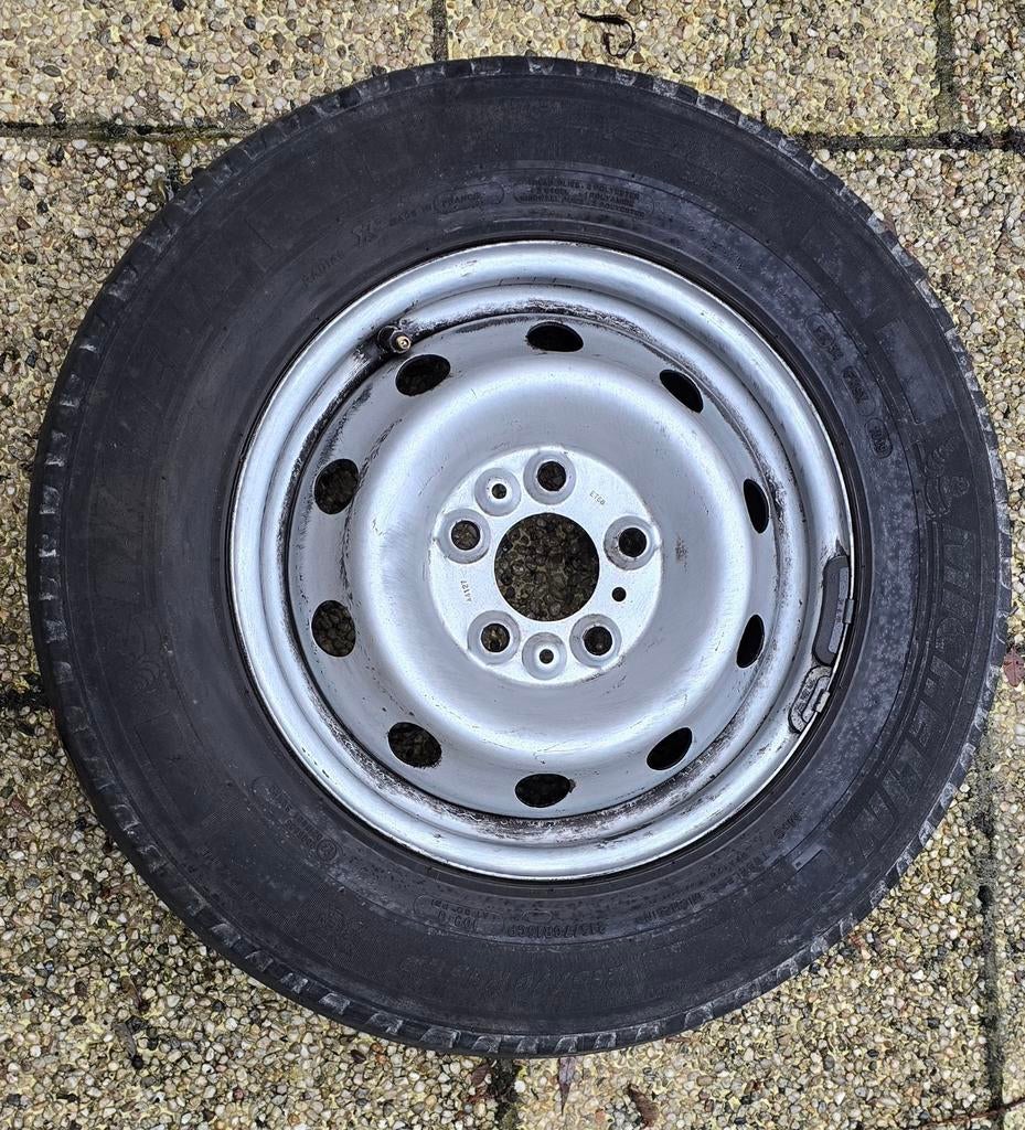 Jante Ducato et pneus de secours Camping Car 15''  CP, Pneu(s)