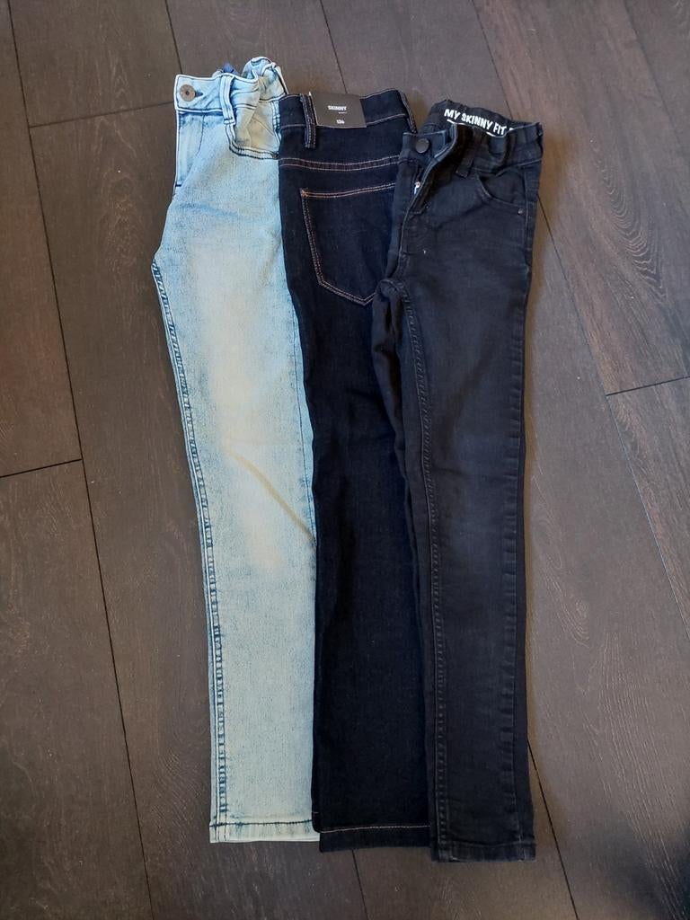 Jeans broek maat 134, Enlèvement ou Envoi, Comme neuf, Pantalon