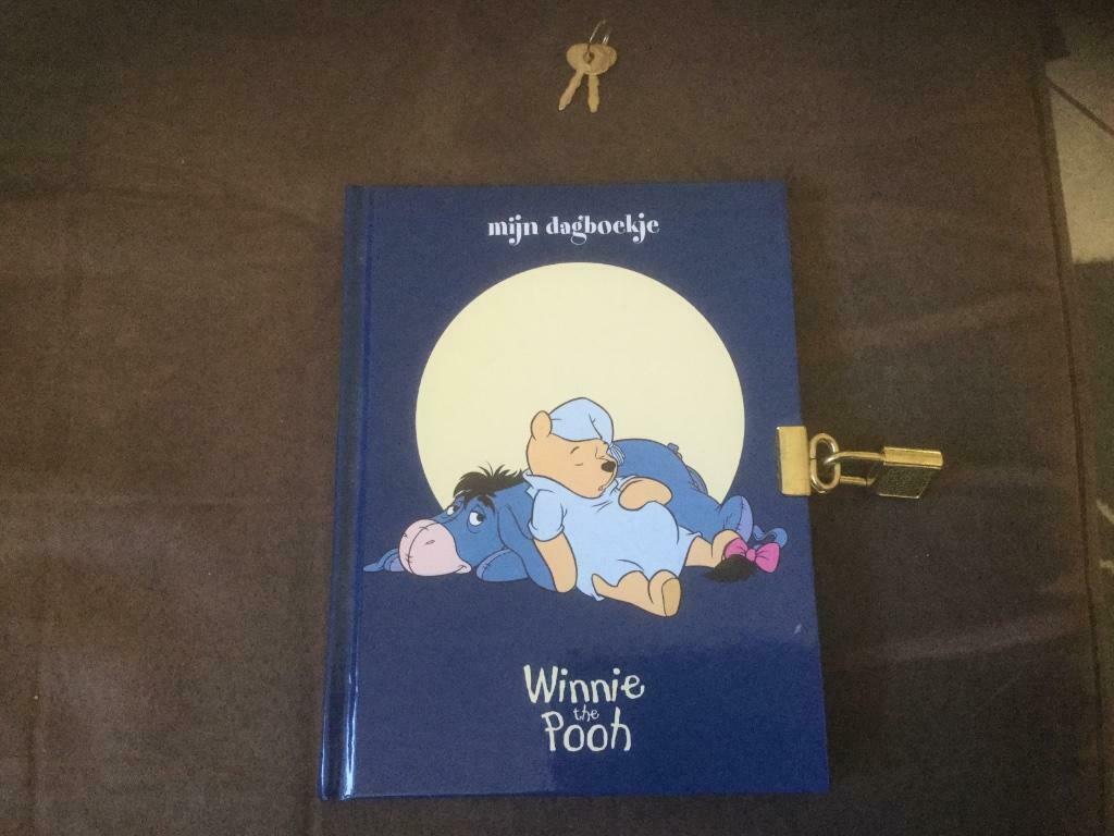 Dagboek Winnie the Pooh Disney  Het Laatste Nieuws HLN, Verzamelen, Ophalen of Verzenden, Winnie de Poeh of vrienden, Zo goed als nieuw