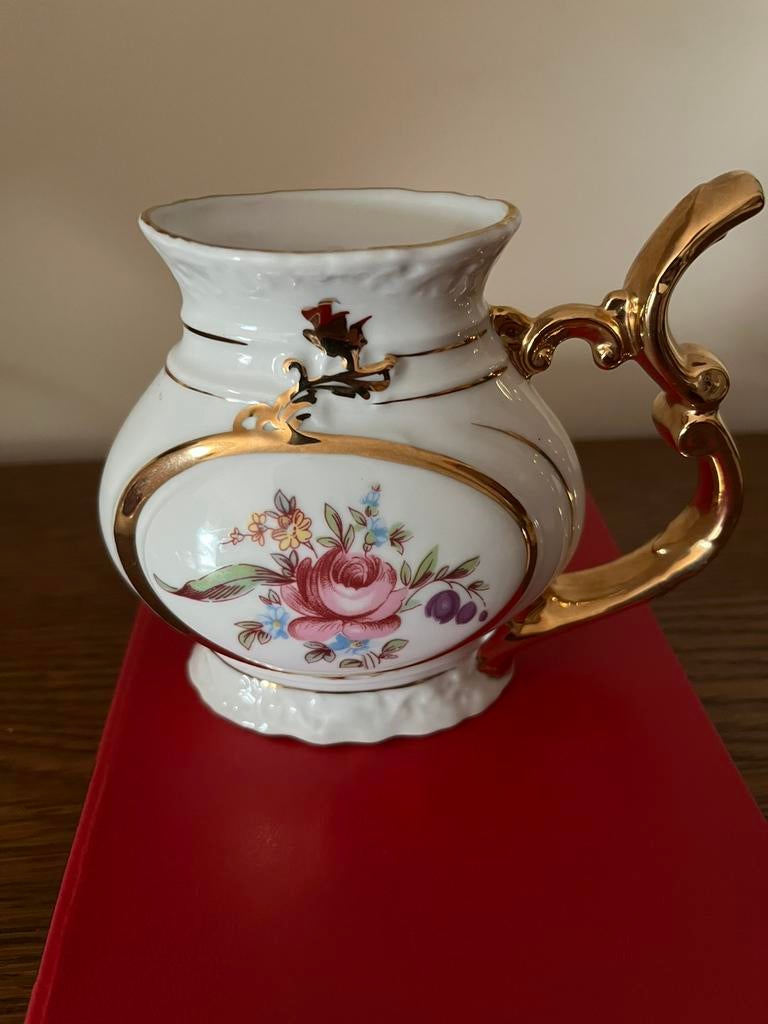 Porseleinen Spa beker uit Czechoslovakia Karlovy Vary, Antiek en Kunst, Ophalen of Verzenden