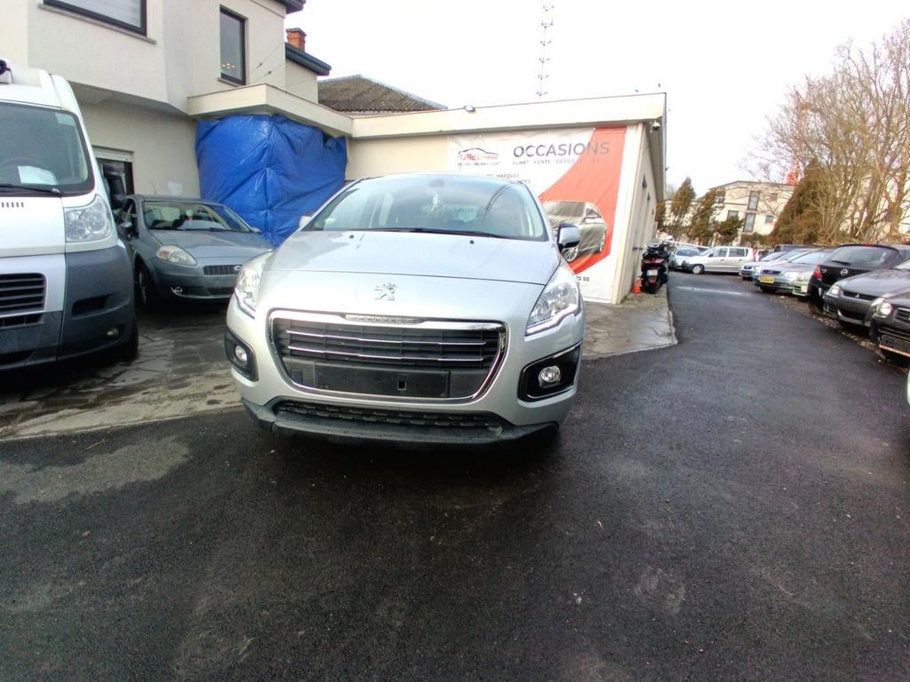 Peugeot 3008 1.2 essence, Voorwielaandrijving, Stof, Euro 6, 115 g/km