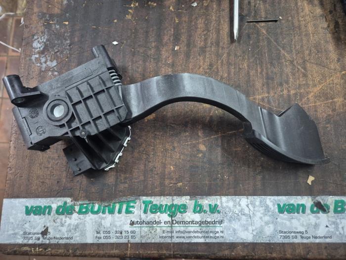 Pédale d'accélérateur d'un Fiat 500, Enlèvement ou Envoi, 3 mois de garantie, Utilisé, Fiat
