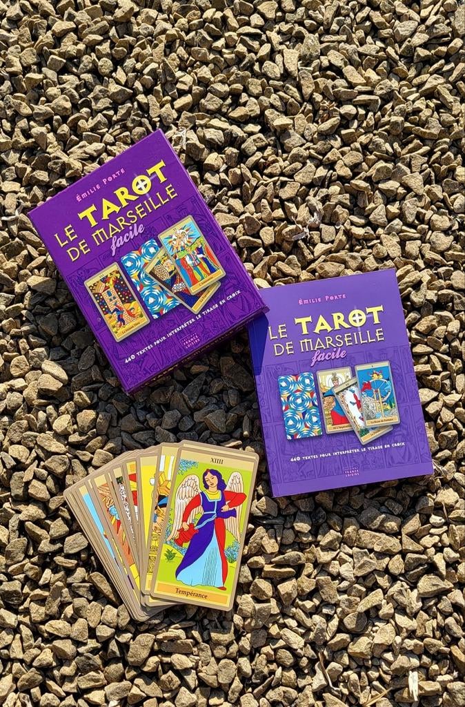 Le Tarot - 5 livres et 4 jeux, Livres, Ésotérisme & Spiritualité, Enlèvement ou Envoi, Comme neuf