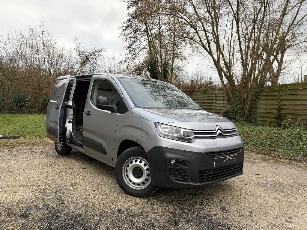 CITROEN BERLINGO | 3-ZIT | APPLE CARPLAY | TOPSTAAT, Voorwielaandrijving, Stof, Parkeersensor, https://public.car-pass.be/vhr/54940385-2bac-4e7e-b8cd-97a90aa09f92