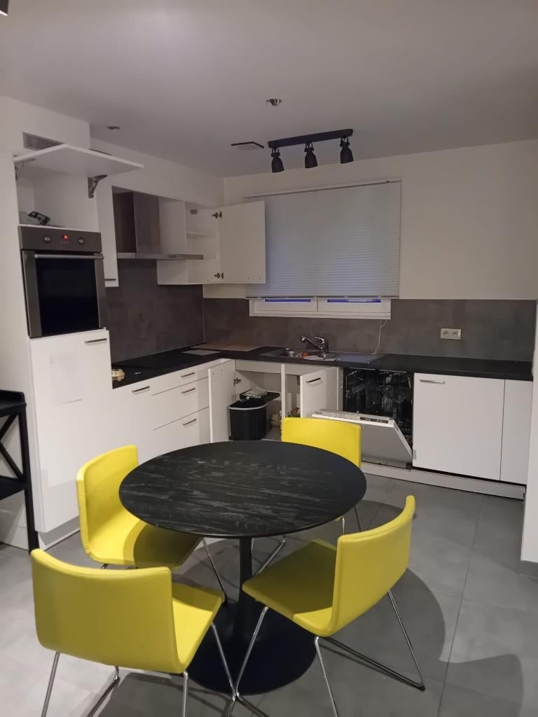 4 DESIGNSTOELEN, Huis en Inrichting, Tafels | Eettafels, Ophalen, Zo goed als nieuw, Rond
