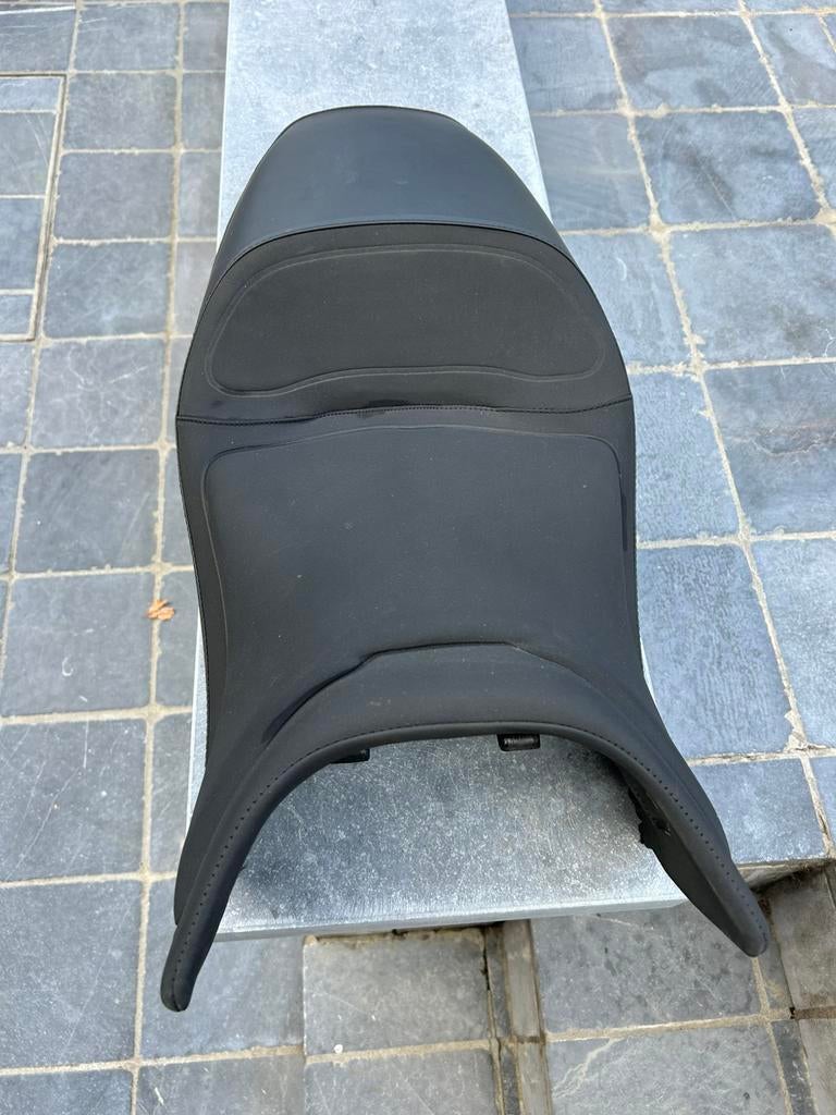Ducati Performance Comfort Gel zadel Monster S2r S4r S4rs, Motoren, Ophalen, Gebruikt