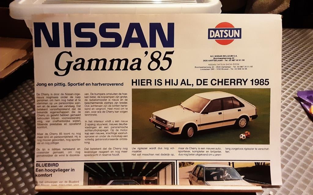 Datsun Nissan gamma 85 folderkrant, Enlèvement ou Envoi, Comme neuf, Nissan
