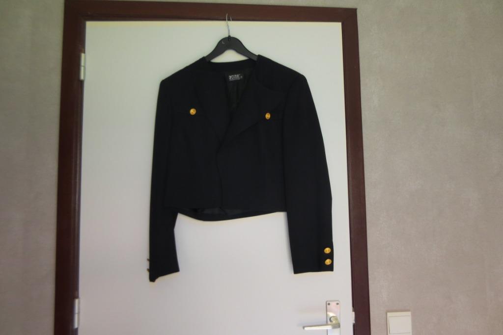 Dames jasje merk Fink maat 38, Kleding | Dames, Maat 38/40 (M), Zwart, Ophalen of Verzenden, Zo goed als nieuw