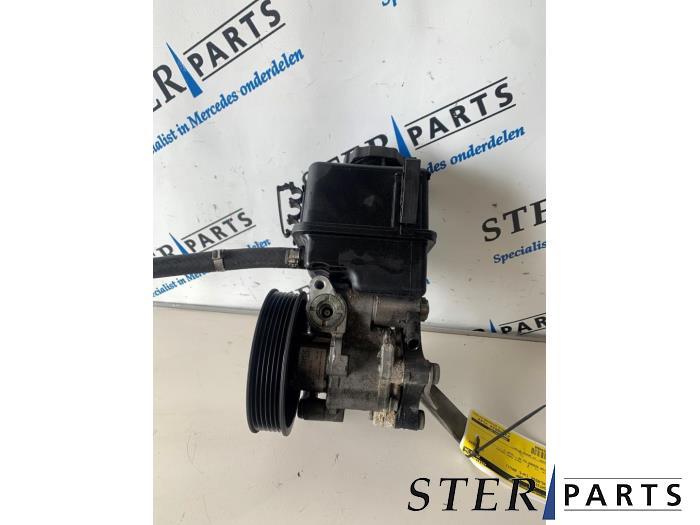 Pompe direction assistée d'un Mercedes C-Klasse, 3 mois de garantie, Utilisé, -, -