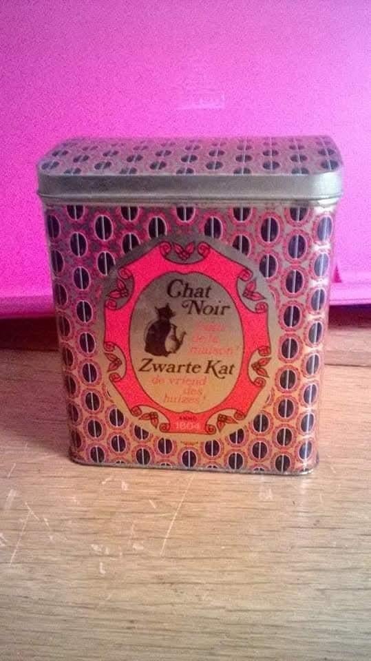 Boite ancienne chat noir, Collections, Boîte en métal