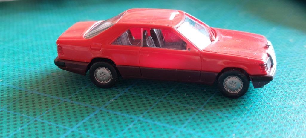 H0LK 0816 MERCEDES-BENZ LUXE AUTO’S 1:87., Verzenden, Zo goed als nieuw, Auto, Overige merken