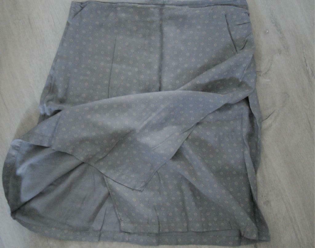 wikkelrok maat 34 - Hennes   - grijs bloempjes ,  knielengte, Kleding | Dames, Rokken, Maat 34 (XS) of kleiner, Grijs, Knielengte