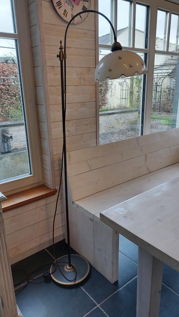 Landelijke Oostenrijkse vloerlamp met nieuwe lampenkap, Ophalen