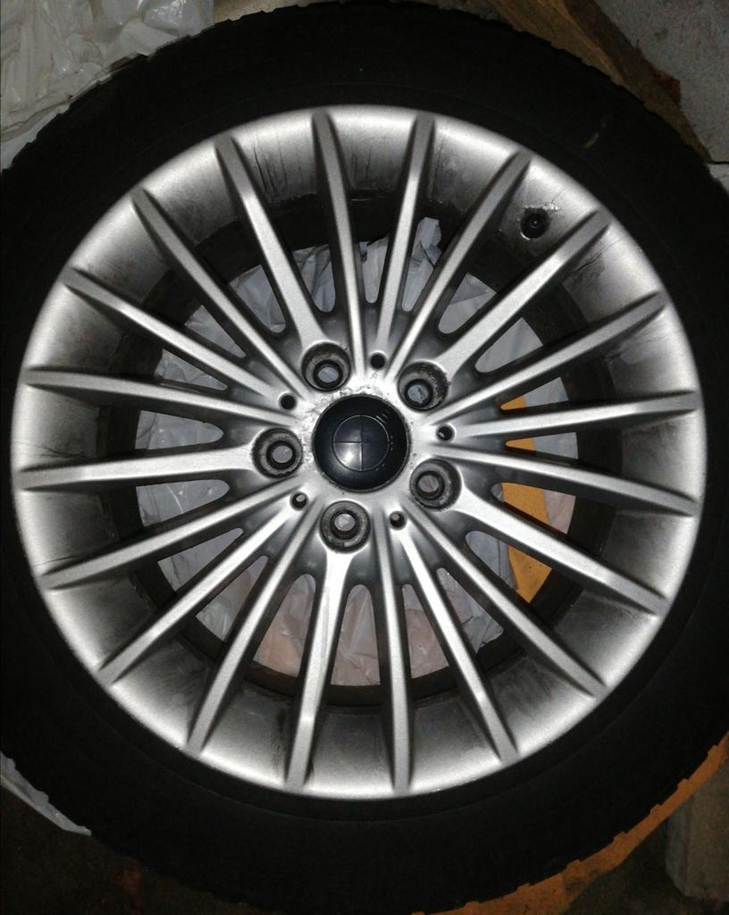 4 jantes BMW 17 pouces, Autos : Pièces & Accessoires, Enlèvement, Utilisé, Pneu(s), 17 pouces