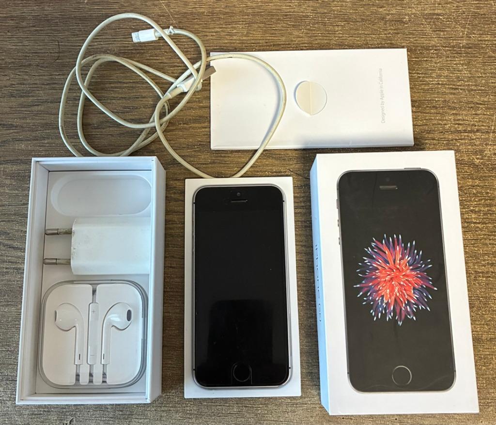 iPhone SE (2018), Télécoms, Téléphonie mobile | Apple iPhone, Enlèvement, Utilisé, Sans abonnement, 90 %