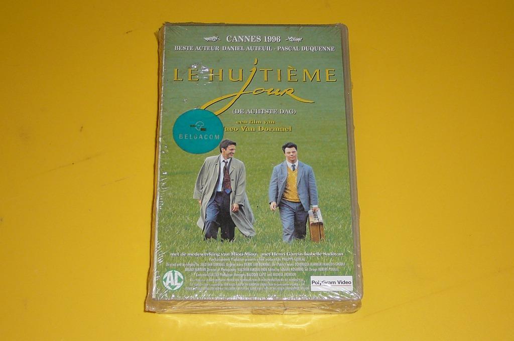 Le Huitième Jour  :  VHS (videocassette) (doos 15) --> NIEUW, Ophalen of Verzenden
