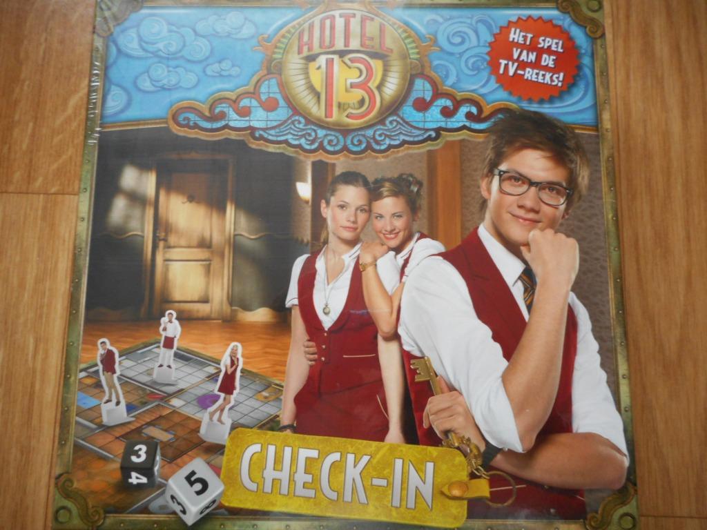HÔTEL 13, Hobby & Loisirs créatifs, Trois ou quatre joueurs, Enlèvement ou Envoi, Neuf