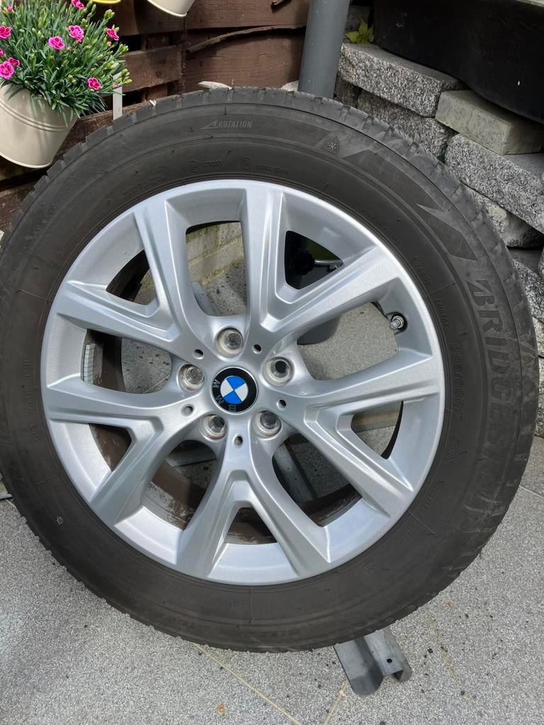 Pneu bmw x1, Autos : Pièces & Accessoires, Pneus & Jantes, Enlèvement, Jante(s)