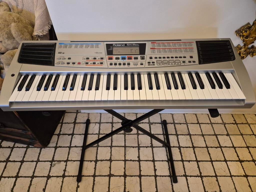 Roland EM-15 BNL keyboard, Enlèvement, Roland
