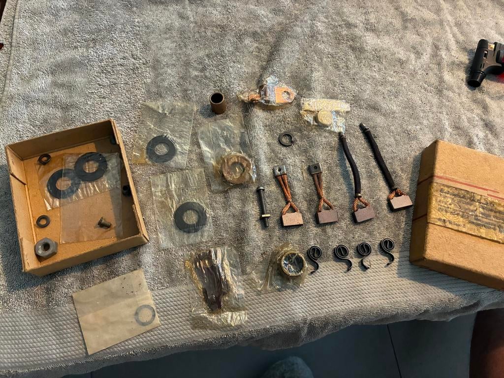 kit réparation  démarreur Dodge wc 6v, Enlèvement, Neuf, Pièces américaines