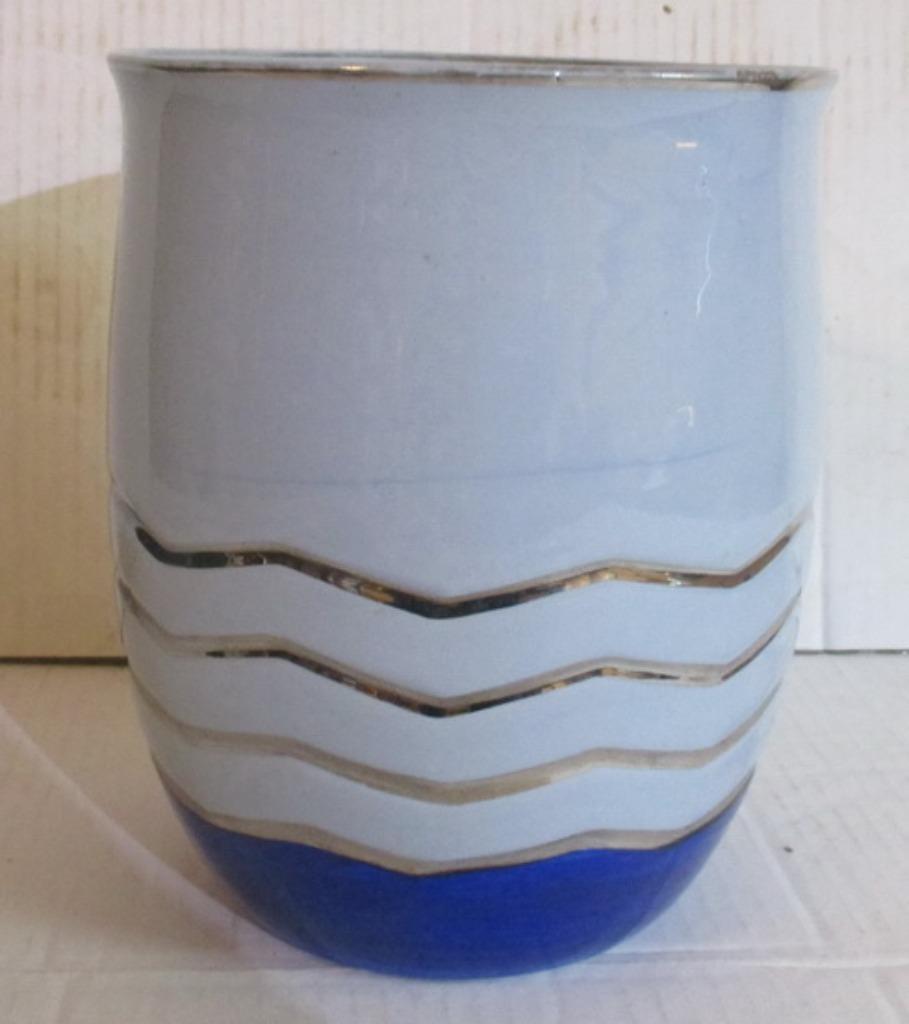 vase spécial géométrique Boch keramis 126, Antiquités & Art, Antiquités | Céramique & Poterie, Envoi