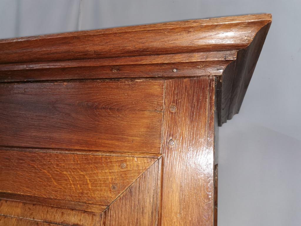 Antieke Franse 2-deurs boeren linnen-/kleerkast in eik, Antiek en Kunst, Ophalen