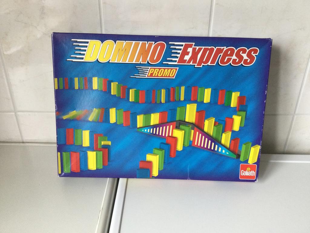 Domino express, Enlèvement ou Envoi, Comme neuf